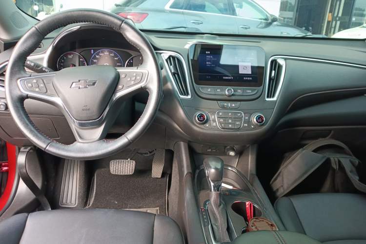 Used Chevrolet Malibu XL 2021 Redline 550T Automatic RuiLian Edition Interior 2