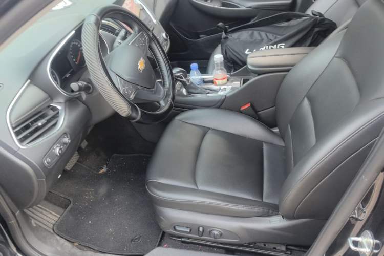 Used Chevrolet Malibu XL 2021 535T Automatic Sport Edition Left Front Seat