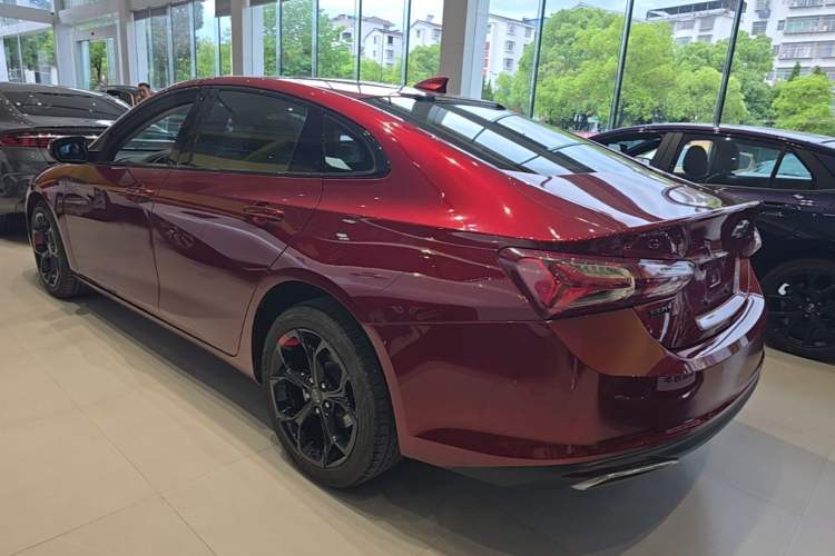 Used Chevrolet Malibu XL 2021 Redline 550T Automatic Smart Edition Rear Left 45 Deg