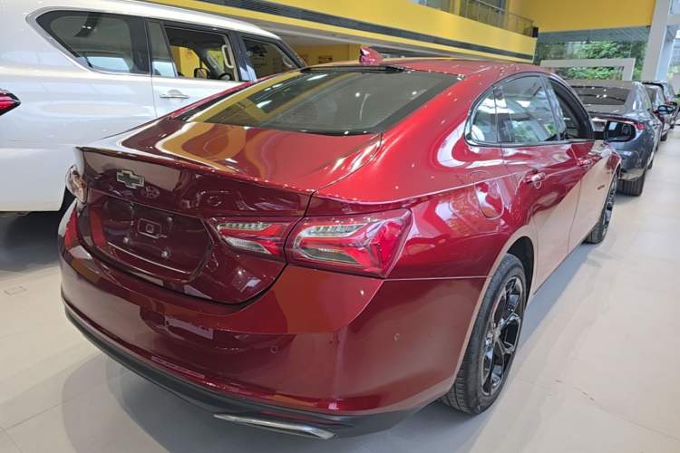 Used Chevrolet Malibu XL 2021 Redline 550T Automatic Smart Edition Rear Right 45 Deg