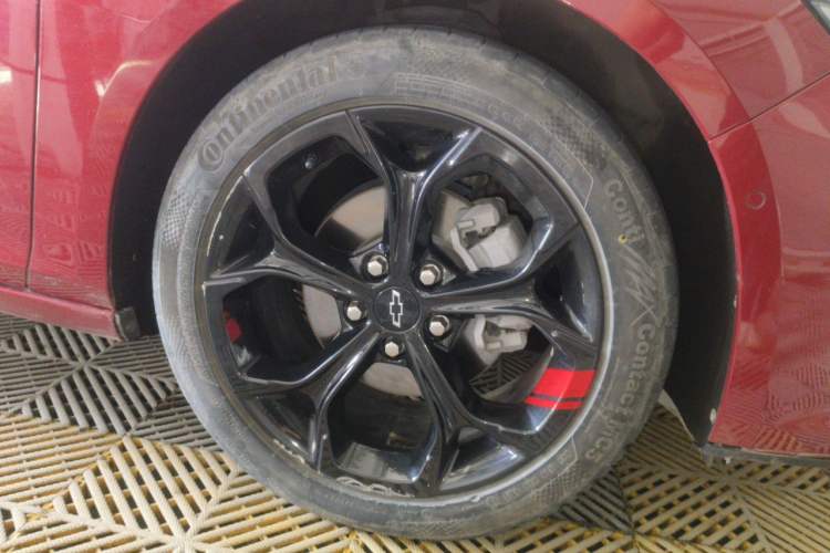 Used Chevrolet Malibu XL 2021 Redline 550T Automatic Smart Edition Right Front Wheel Hub