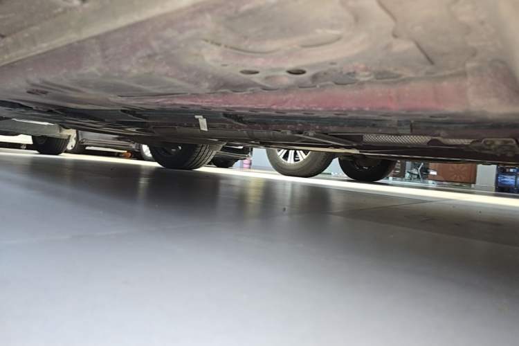 Used Chevrolet Malibu XL 2021 Redline 550T Automatic Smart Edition Right Side Sill