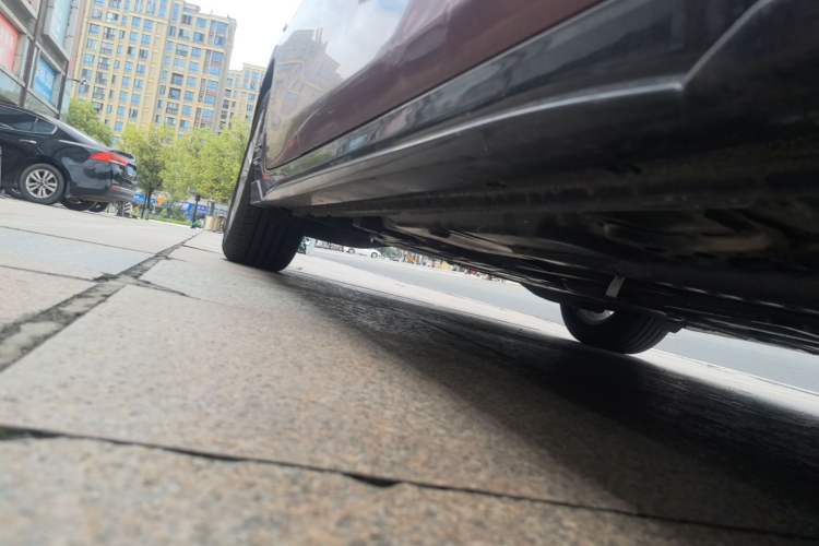 Used Chevrolet Malibu XL 2021 535T Automatic Sport Edition Right Side Sill
