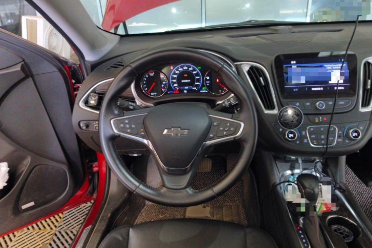 Used Chevrolet Malibu XL 2021 Redline 550T Automatic Smart Edition Steering Wheel