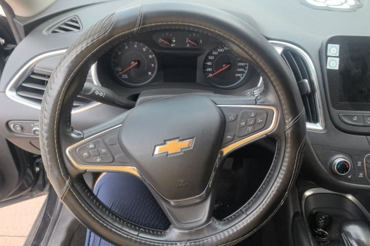 Used Chevrolet Malibu XL 2021 535T Automatic Sport Edition Steering Wheel