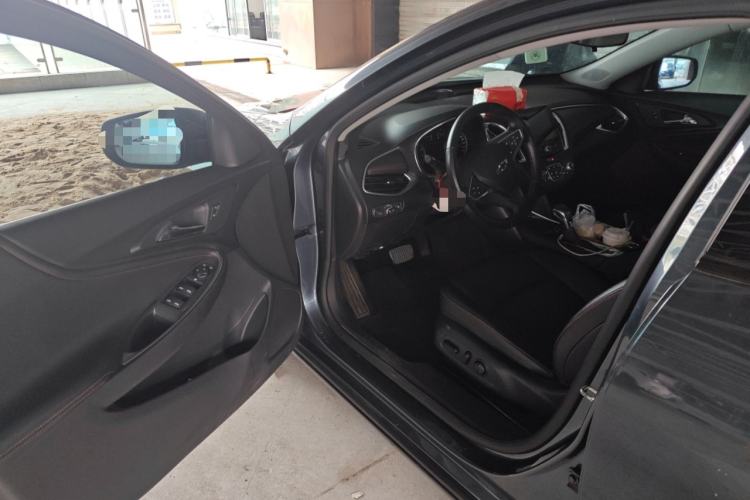 Used Chevrolet Malibu XL 2021 Redline 550T Automatic Sharp Edition Driver Seat