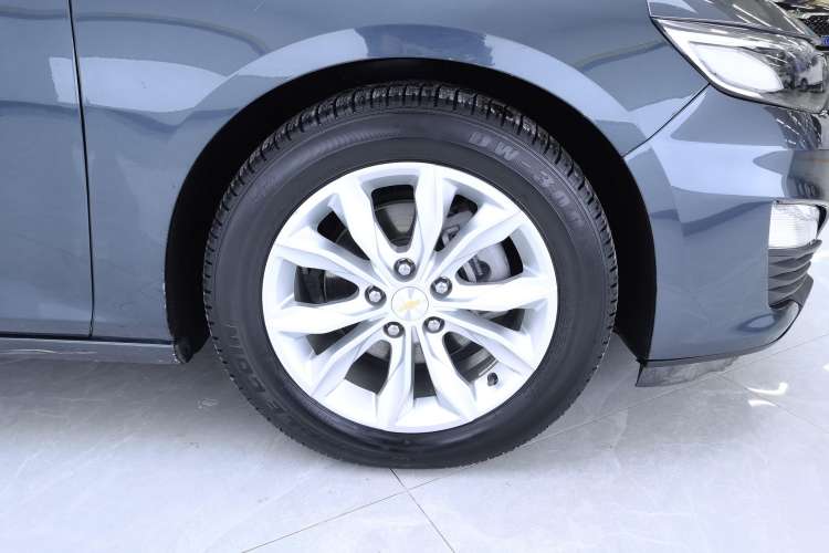 Used Chevrolet Malibu XL 2021 535T Automatic Sport Edition Left Front Wheel Hub