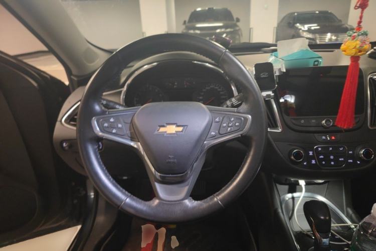 Used Chevrolet Malibu XL 2021 535T Automatic Sport Edition Steering Wheel