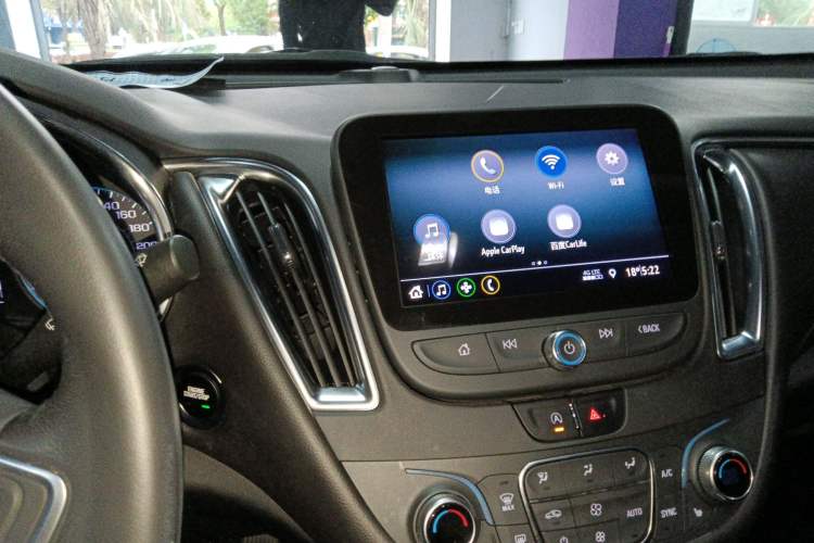 Used Chevrolet Malibu XL 2021 535T Automatic Sport Edition Audio And AC Panel