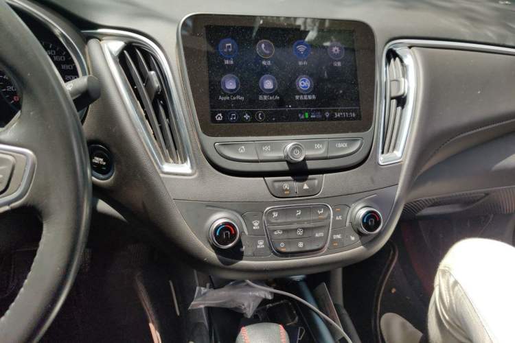 Used Chevrolet Malibu XL 2021 535T Automatic Sport Edition Audio And AC Panel
