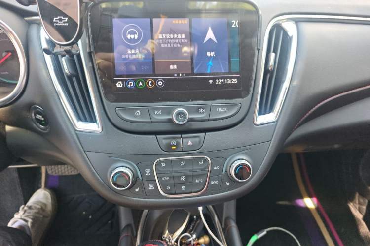 Used Chevrolet Malibu XL 2021 Redline 550T Automatic Sharp Edition Audio And AC Panel