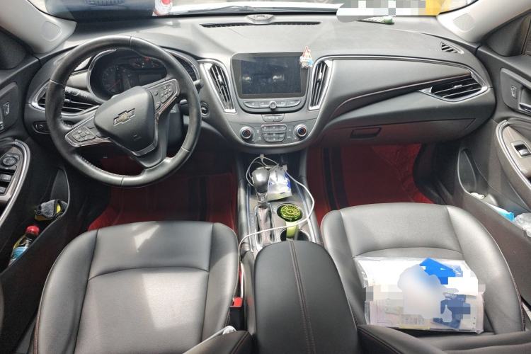 Used Chevrolet Malibu XL 2021 Redline 550T Automatic Sharp Edition Center Console