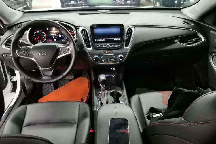Used Chevrolet Malibu XL 2021 Redline 550T Automatic RuiLian Edition Center Console