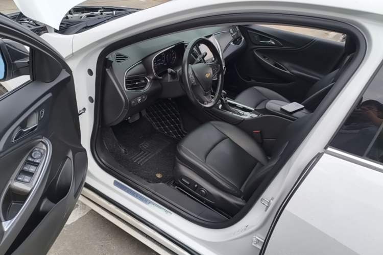 Used Chevrolet Malibu XL 2021 535T Automatic RuiLian Edition Driver Seat