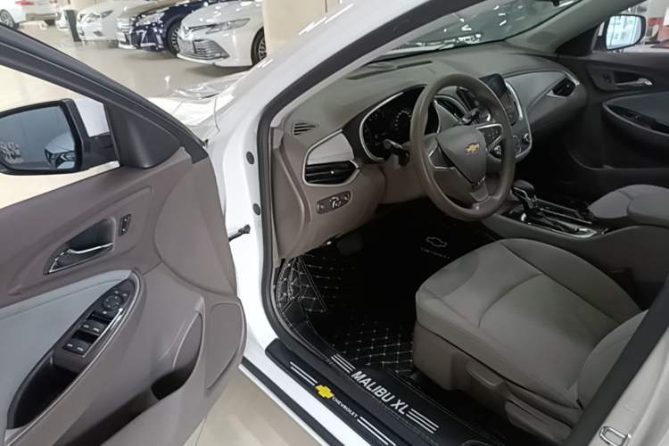 Used Chevrolet Malibu XL 2021 535T Automatic Sharp Edition Driver Seat