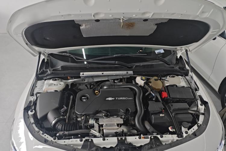 Used Chevrolet Malibu XL 2021 535T Automatic Sport Edition Engine Bay