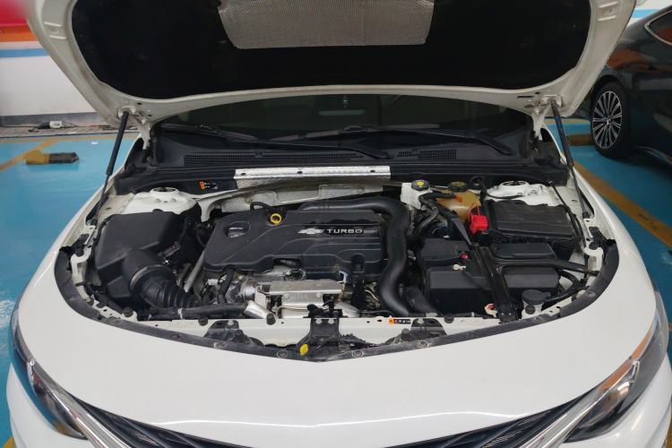 Used Chevrolet Malibu XL 2021 535T Automatic Sport Edition Engine Bay