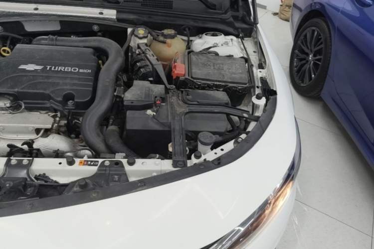 Used Chevrolet Malibu XL 2021 535T Automatic Sport Edition Engine Bay Left