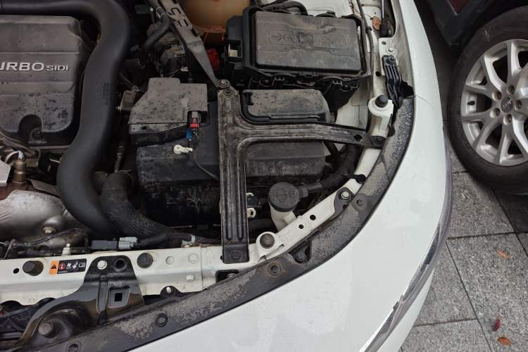 Used Chevrolet Malibu XL 2021 535T Automatic Sport Edition Engine Bay Left
