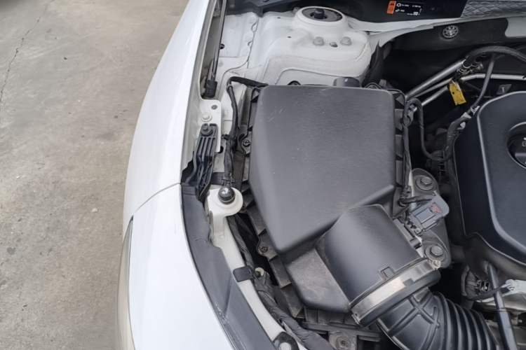 Used Chevrolet Malibu XL 2021 535T Automatic RuiLian Edition Engine Bay Right