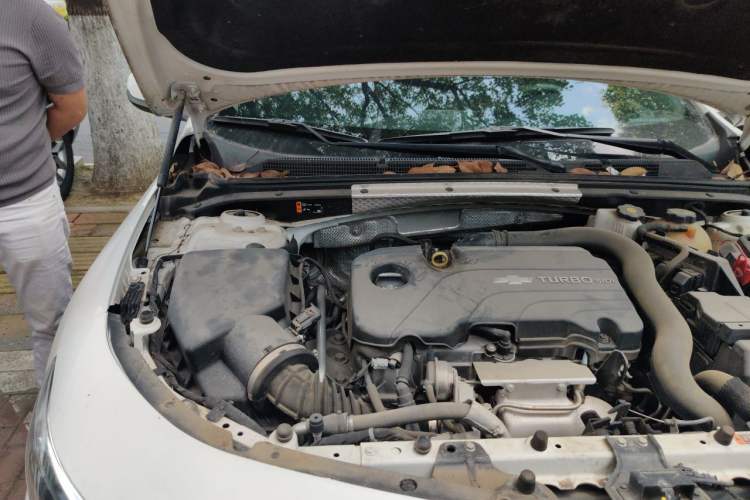 Used Chevrolet Malibu XL 2021 535T Automatic Sport Edition Engine Bay Right