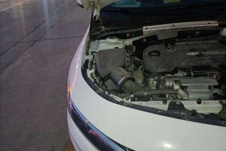 Used Chevrolet Malibu XL 2021 535T Automatic Sport Edition Engine Bay Right