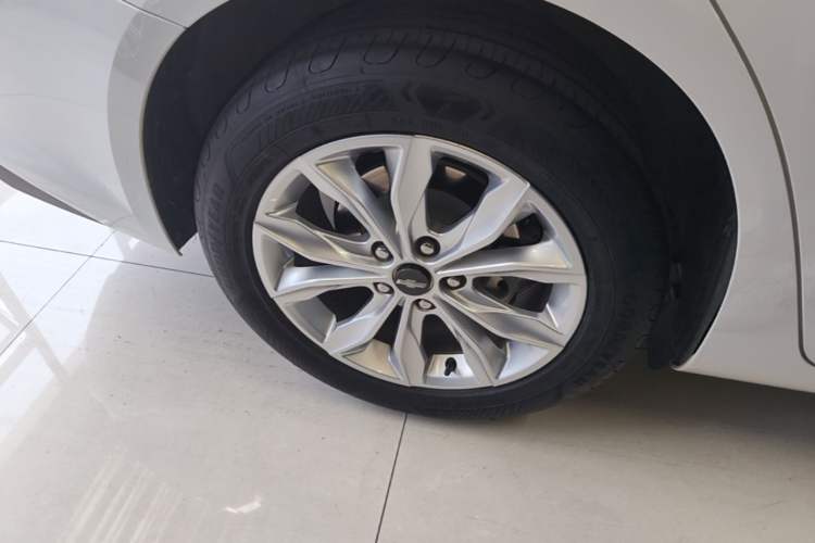 Used Chevrolet Malibu XL 2021 535T Automatic Sport Edition Exterior 5