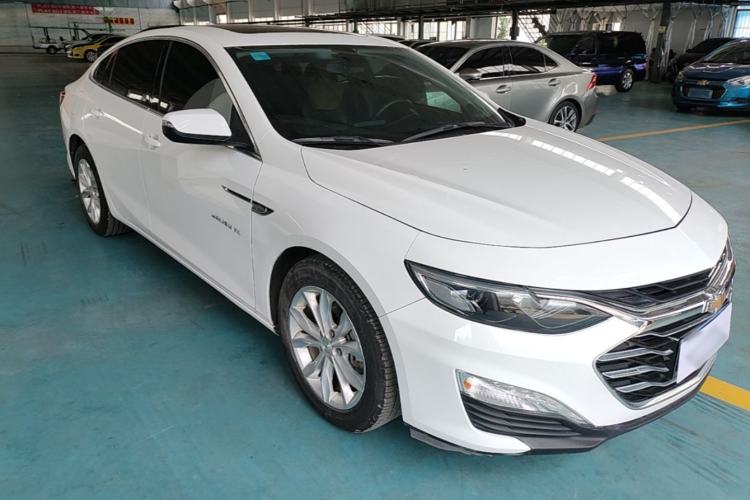 Used Chevrolet Malibu XL 2021 535T Automatic Sport Edition Front Right 45 Deg