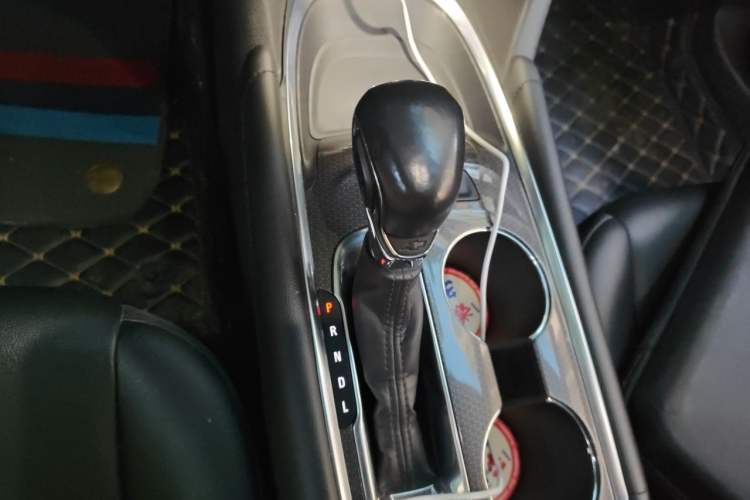 Used Chevrolet Malibu XL 2021 535T Automatic Sport Edition Gear Lever