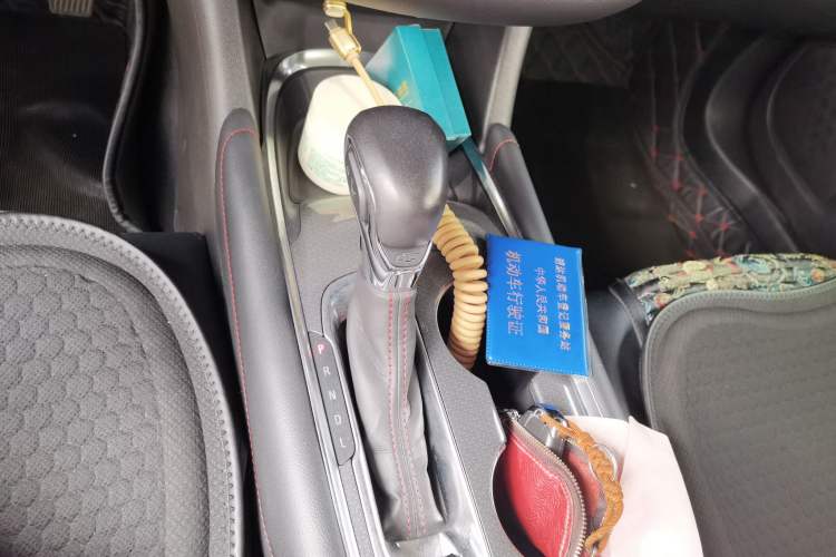 Used Chevrolet Malibu XL 2021 Redline 550T Automatic RuiLian Edition Gear Lever