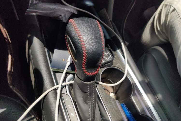 Used Chevrolet Malibu XL 2021 535T Automatic Sport Edition Gear Lever