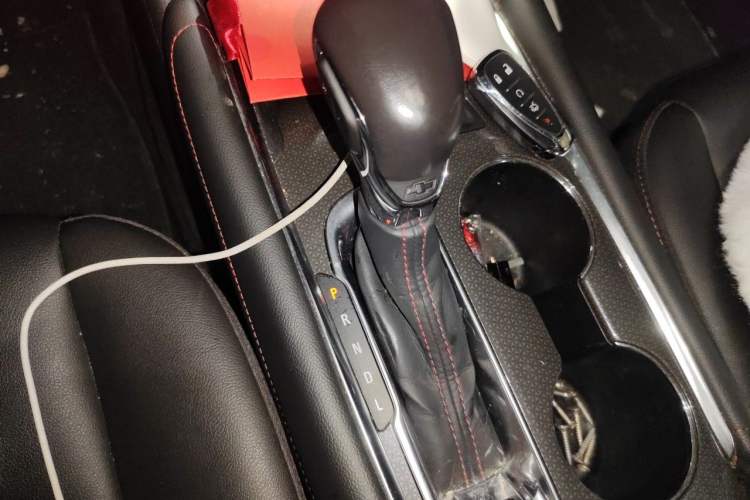 Used Chevrolet Malibu XL 2021 Redline 550T Automatic RuiLian Edition Gear Lever