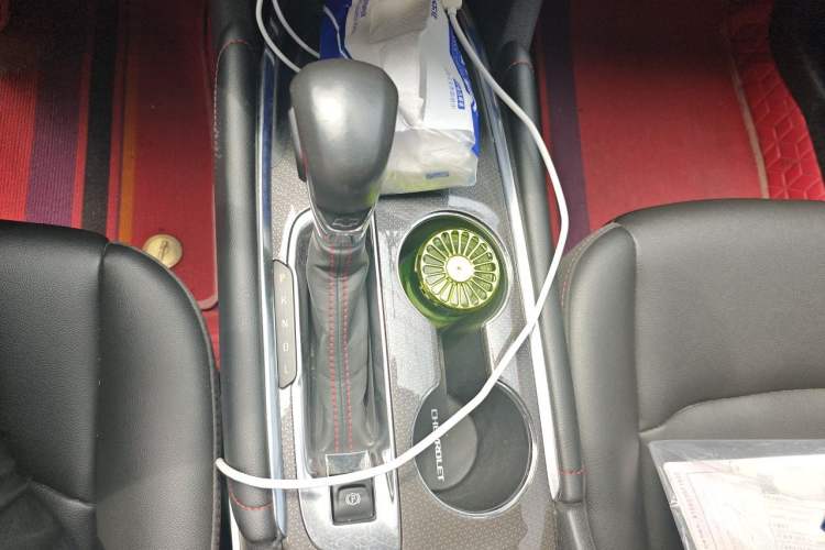 Used Chevrolet Malibu XL 2021 Redline 550T Automatic Sharp Edition Gear Lever