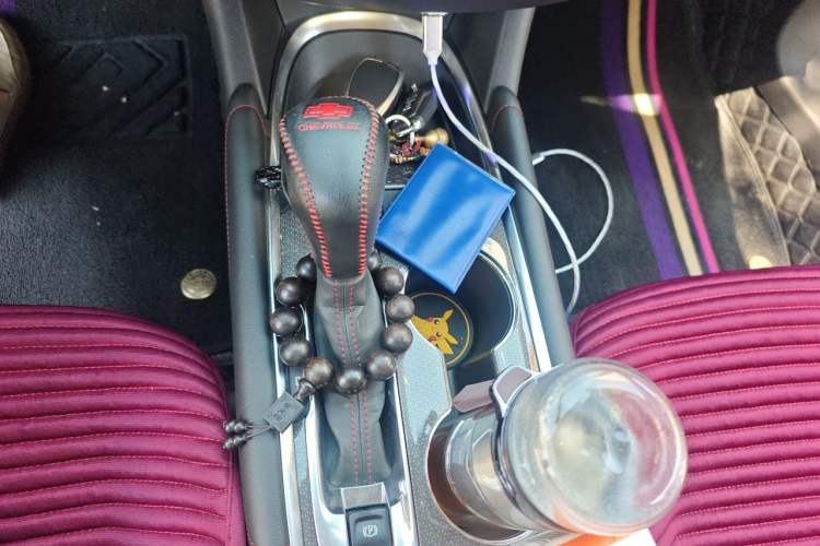 Used Chevrolet Malibu XL 2021 Redline 550T Automatic Sharp Edition Gear Lever