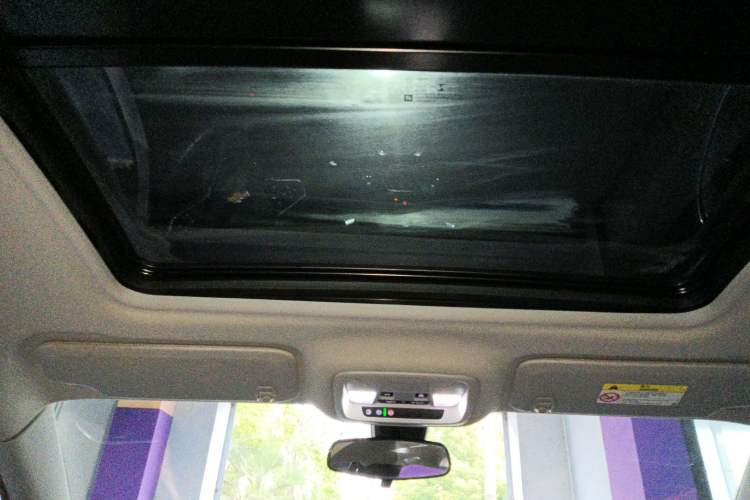 Used Chevrolet Malibu XL 2021 535T Automatic Sport Edition Headliner