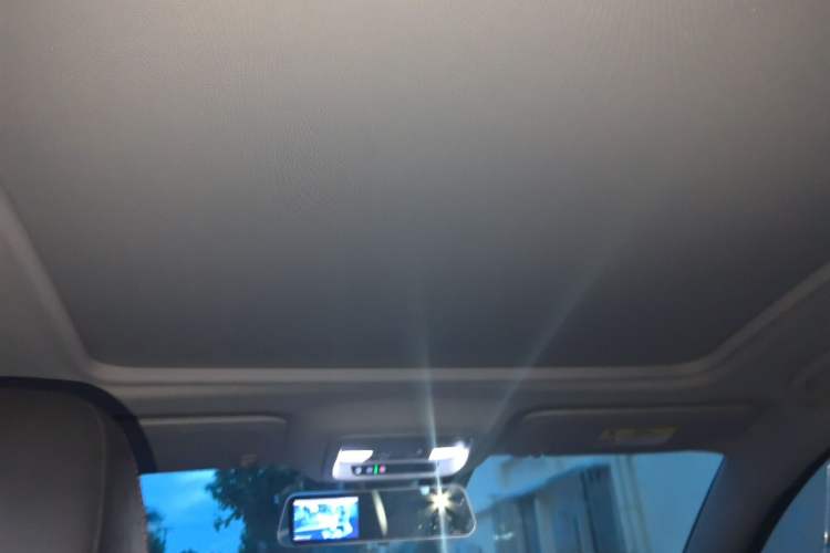 Used Chevrolet Malibu XL 2021 Redline 550T Automatic Sharp Edition Headliner