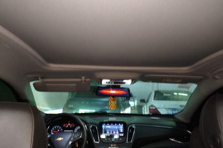 Used Chevrolet Malibu XL 2021 535T Automatic Sport Edition Headliner