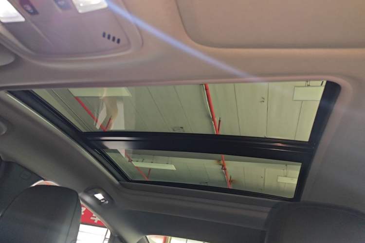 Used Chevrolet Malibu XL 2021 535T Automatic Sport Edition Headliner
