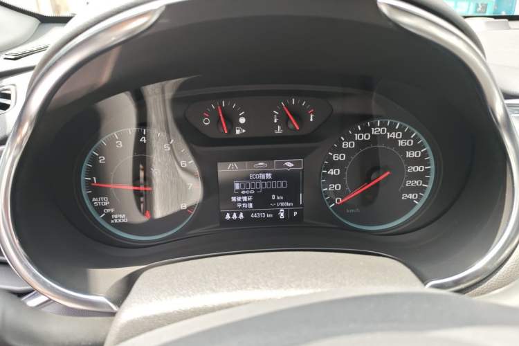 Used Chevrolet Malibu XL 2021 Redline 550T Automatic Sharp Edition Instrument Cluster