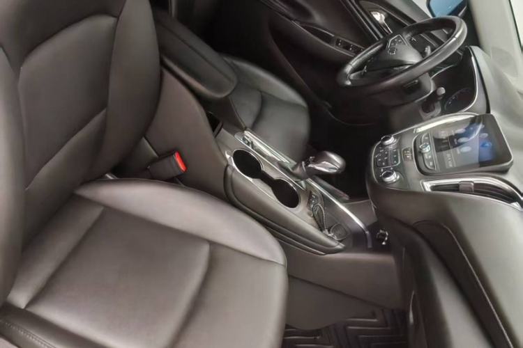 Used Chevrolet Malibu XL 2021 535T Automatic Sport Edition Interior 5