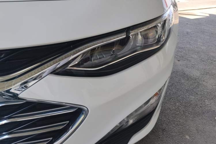 Used Chevrolet Malibu XL 2021 535T Automatic RuiLian Edition Left Front Headlight