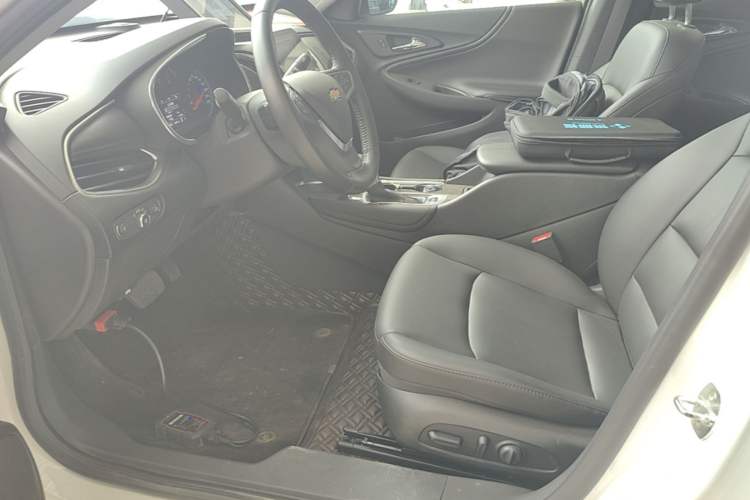 Used Chevrolet Malibu XL 2021 535T Automatic Sport Edition Left Front Seat
