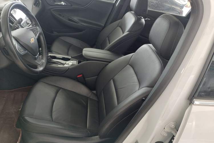 Used Chevrolet Malibu XL 2021 535T Automatic Sport Edition Left Front Seat