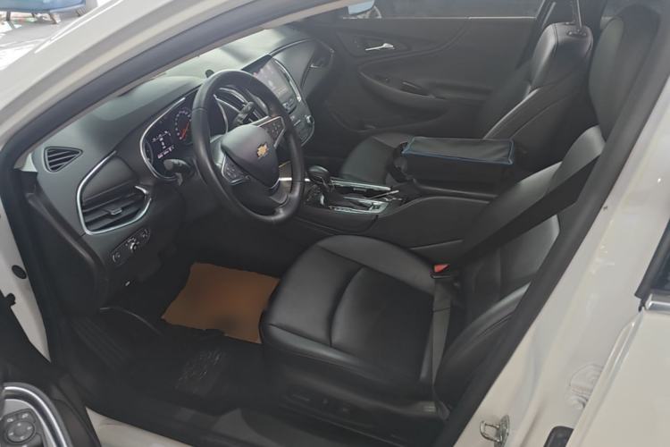 Used Chevrolet Malibu XL 2021 535T Automatic Sport Edition Left Front Seat