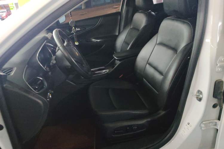 Used Chevrolet Malibu XL 2021 535T Automatic Sport Edition Left Front Seat