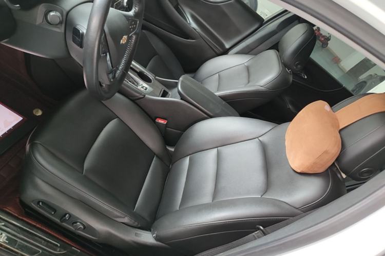 Used Chevrolet Malibu XL 2021 535T Automatic Sport Edition Left Front Seat