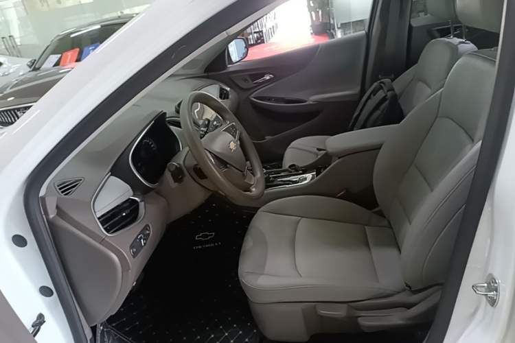 Used Chevrolet Malibu XL 2021 535T Automatic Sharp Edition Left Front Seat