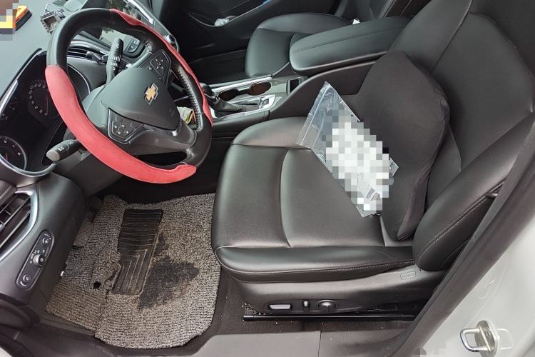 Used Chevrolet Malibu XL 2021 535T Automatic Sport Edition Left Front Seat