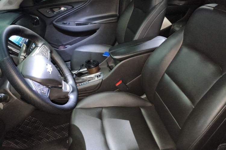 Used Chevrolet Malibu XL 2021 535T Automatic Sport Edition Left Front Seat