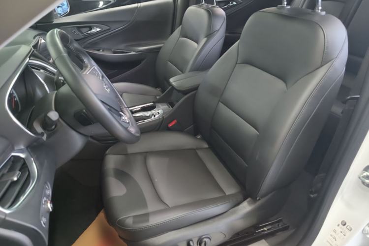 Used Chevrolet Malibu XL 2021 535T Automatic Sport Edition Left Front Seat